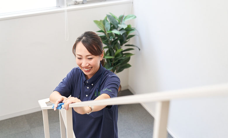 01総合ビルサービス事業清掃スタッフ
