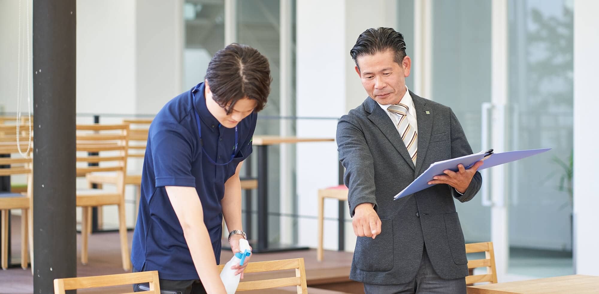 総合ビルサービス事業 清掃管理スタッフ