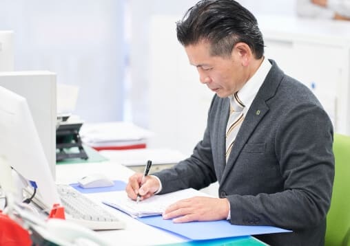 総合ビルサービス事業 清掃管理スタッフ
