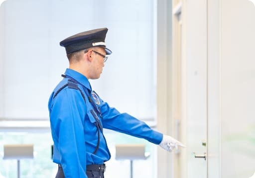 総合ビルサービス事業 警備スタッフ